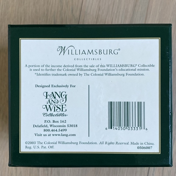 Williamsburg Couple Attending Governor's Ball - Lang and Wise - Picture 5 of 7